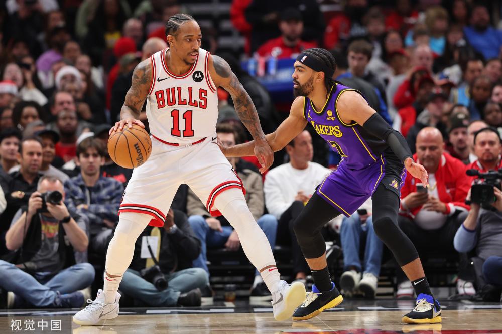 关键时刻 关键时刻