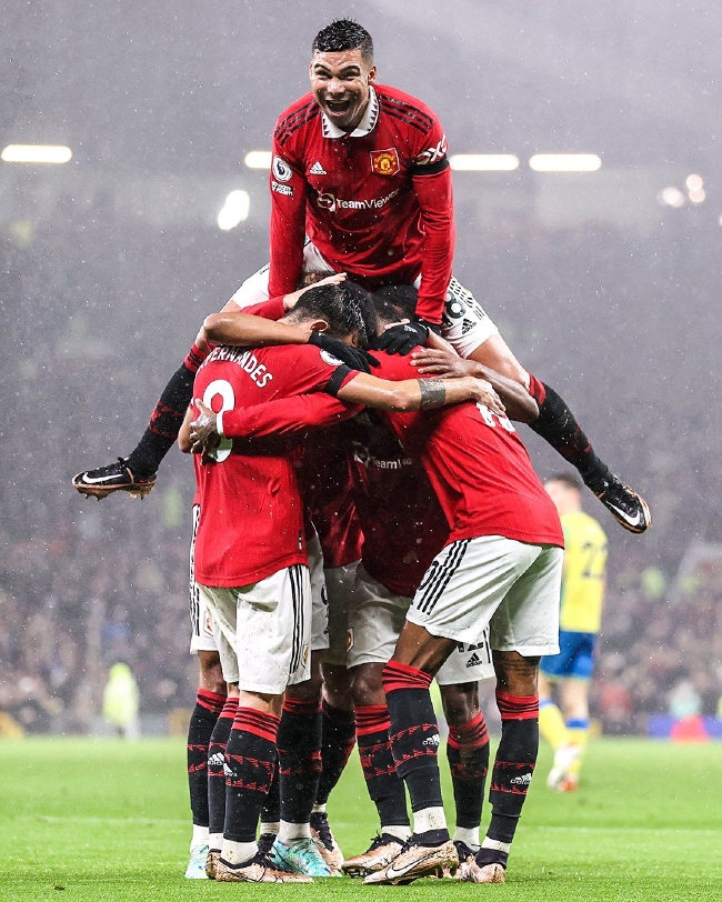 塔图姆自进 塔图姆自进